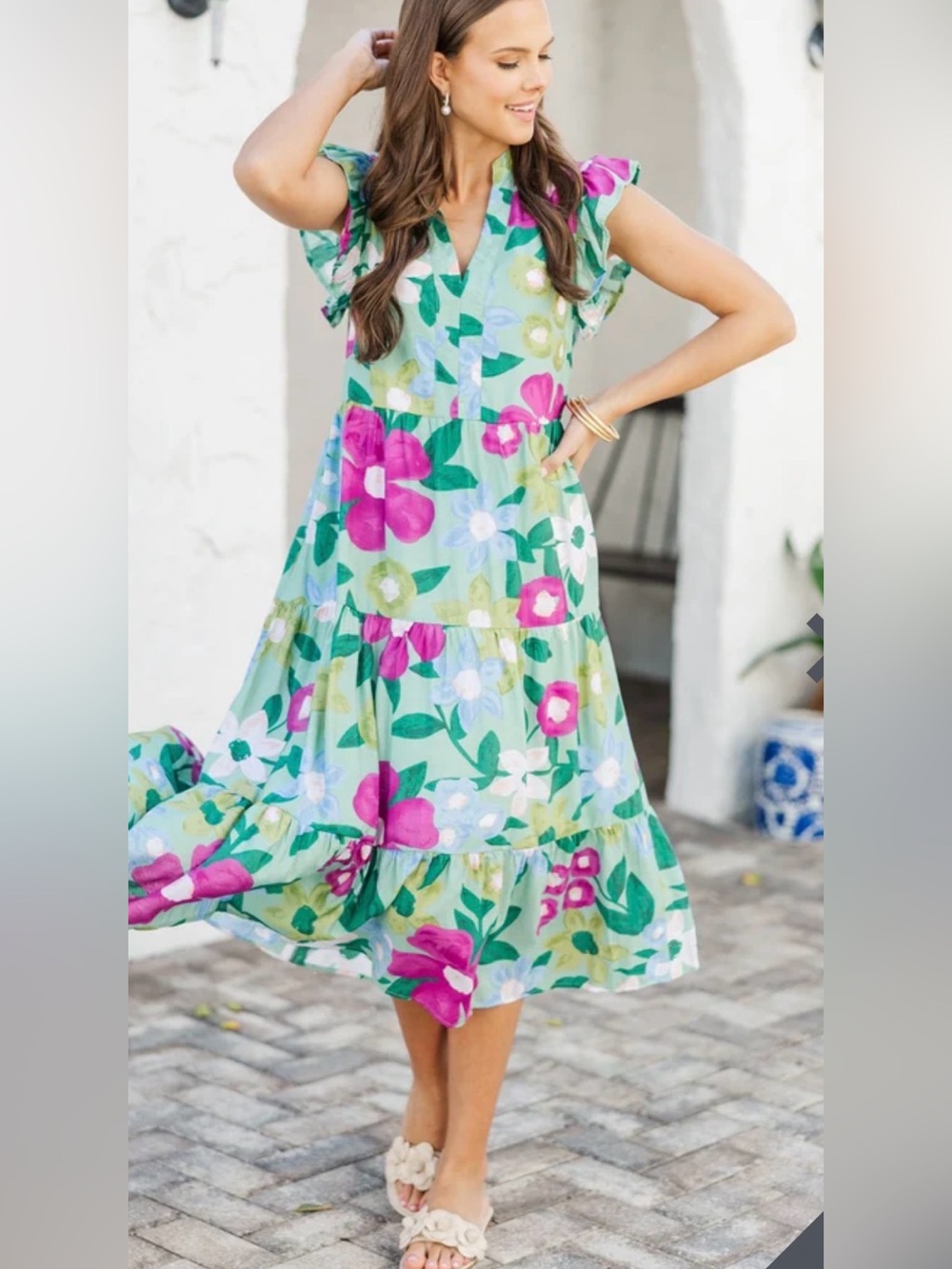 Entro Women’s Beauty Sage Green Floral Midi Dress size small